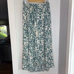 Cynthia Rowley Green Maxi Skirt Tiered green white tropical floral size Large